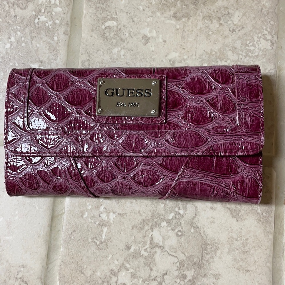 Guess Wallet